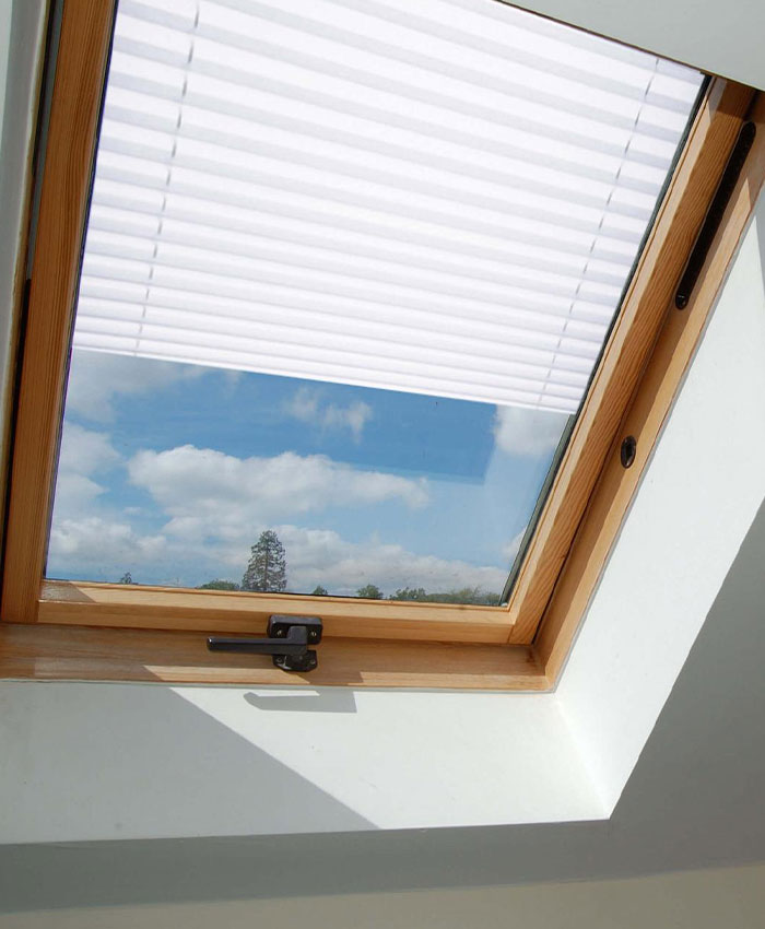 Pose et remplacement de Velux à Sèvres (92310) et intervention dans tous les Hauts-de-Seine (92)